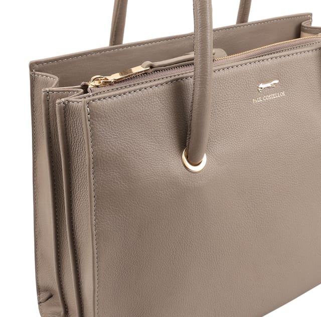 Paul Costelloe Paul Costelloe Women's Reims Leather Shoulder Bag in Light Brown - 2