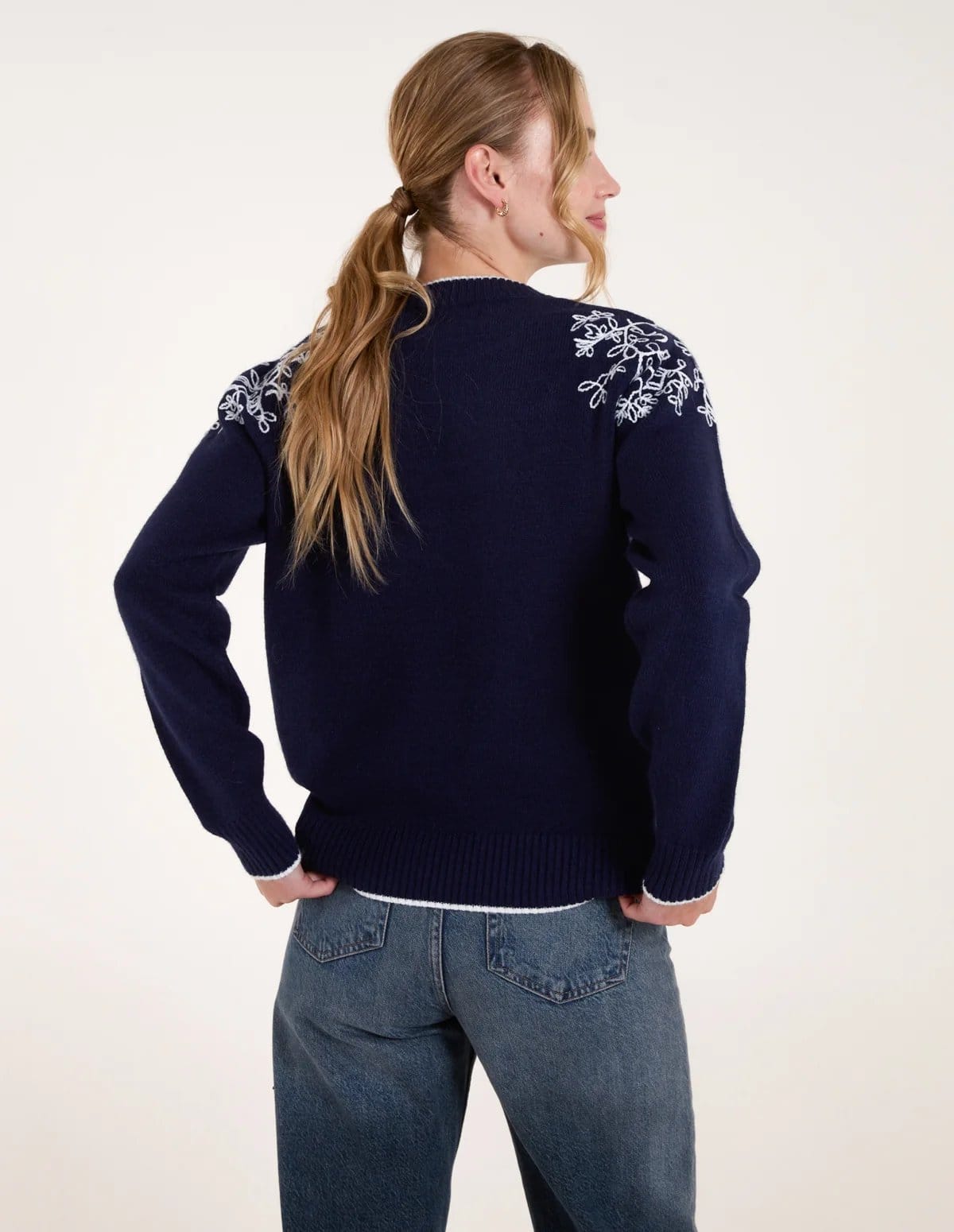Blue Vanilla Detailed Embroidery Shoulder Jumper - 4