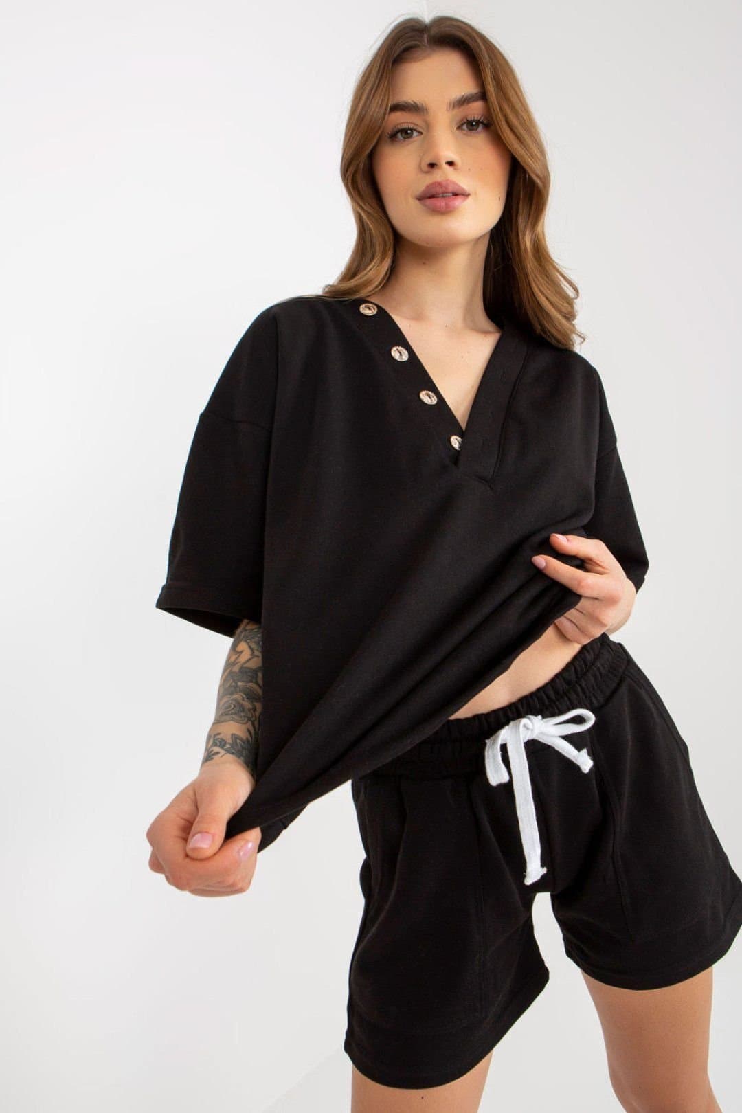 Love Lace Love Lace Women's Heart Neck Short Sleeve Blouse Shorts Set in Black