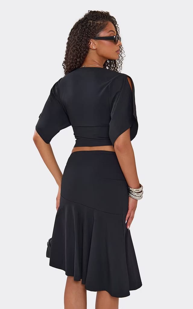EGO Short Flared Sleeve Plunge Neck Crop Top In Black, Women's Size UK 6 - 2
