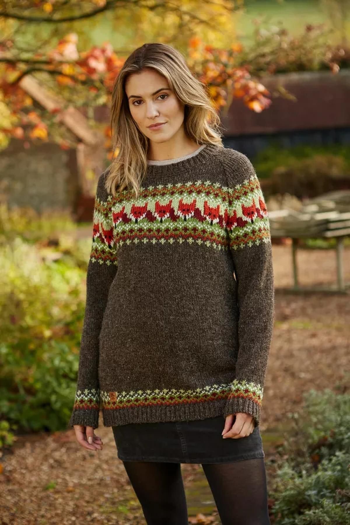 Pachamama Pachamama Women's Fox Design All Wool Chunky Hand Knit Sweater in Brown - 2