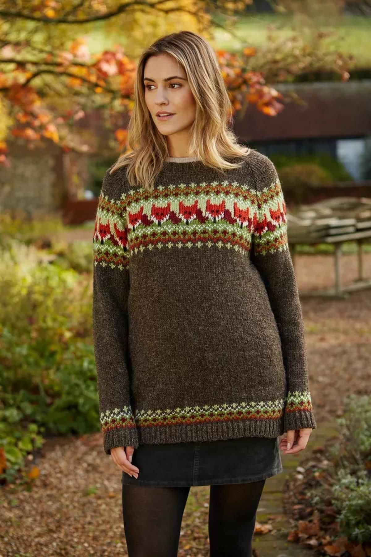 Pachamama Pachamama Women's Fox Design All Wool Chunky Hand Knit Sweater in Brown - 3