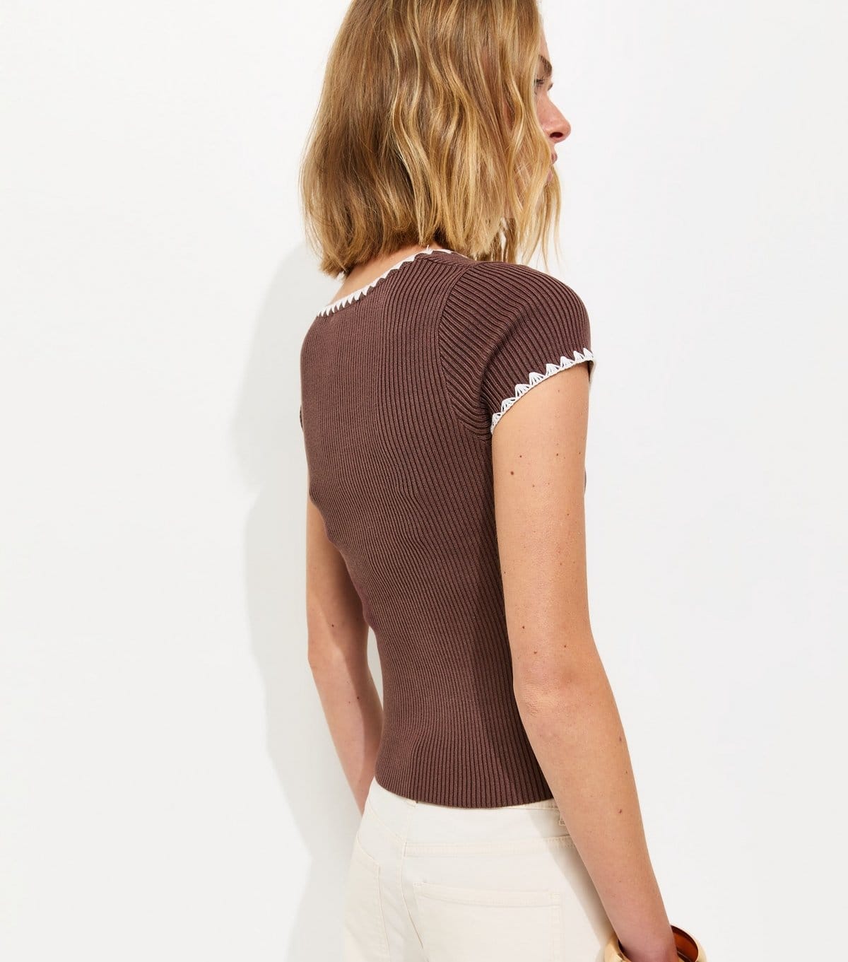 New Look Women's Dark Brown Ribbed Blanket Stitch Trim T-Shirt New Look - 4