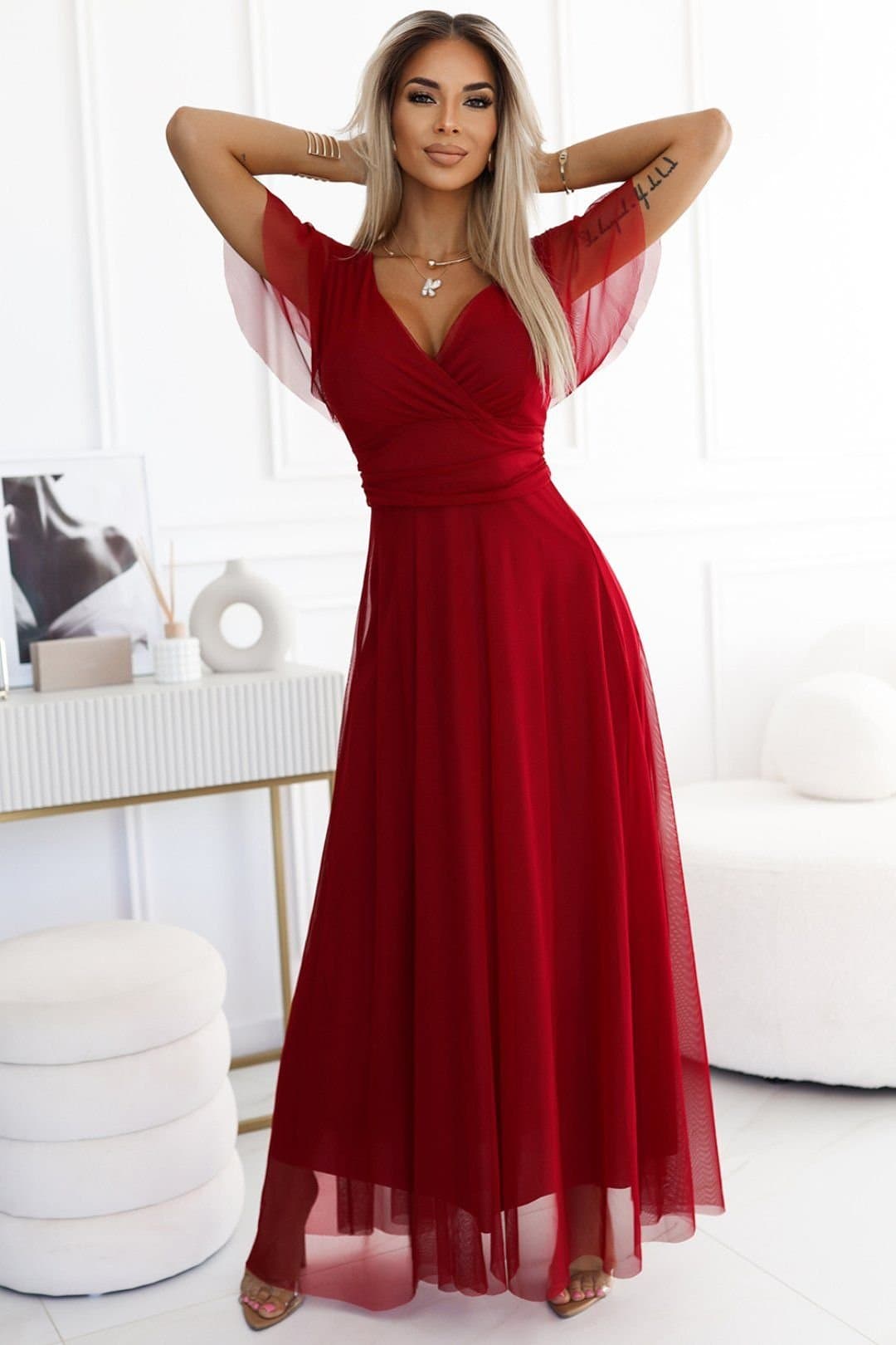 Love Lace Love Lace Women's NASTIA Long Tulle Evening Dress with Waist Bow in Red