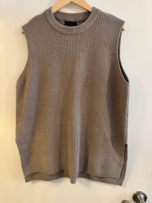 New Look New look knitted vest BNWT