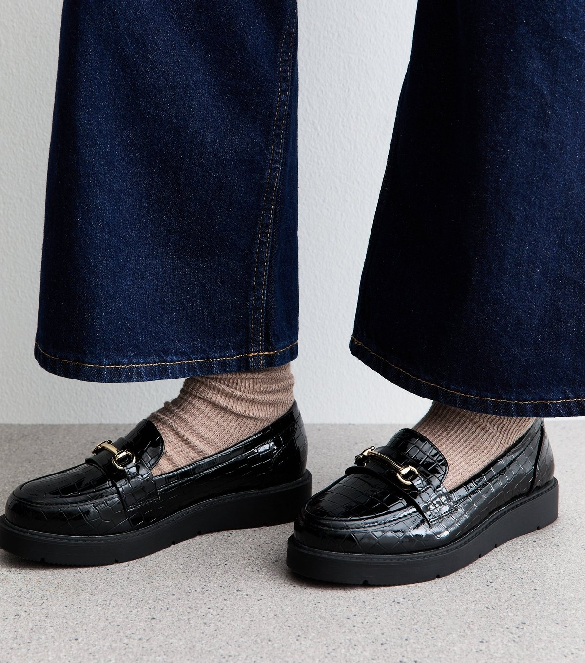 New Look Women's Wide Fit Black Faux Leather Platform Croc Loafer New Look - 2