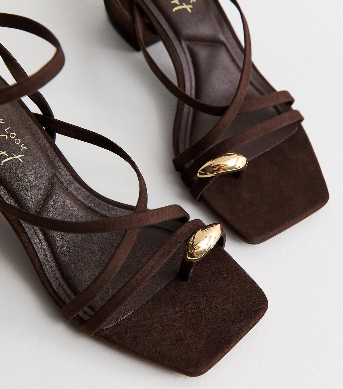New Look Women's Dark Brown Faux Suede Metal Toe Loop Block Heel Sandals Vegan New Look - 4