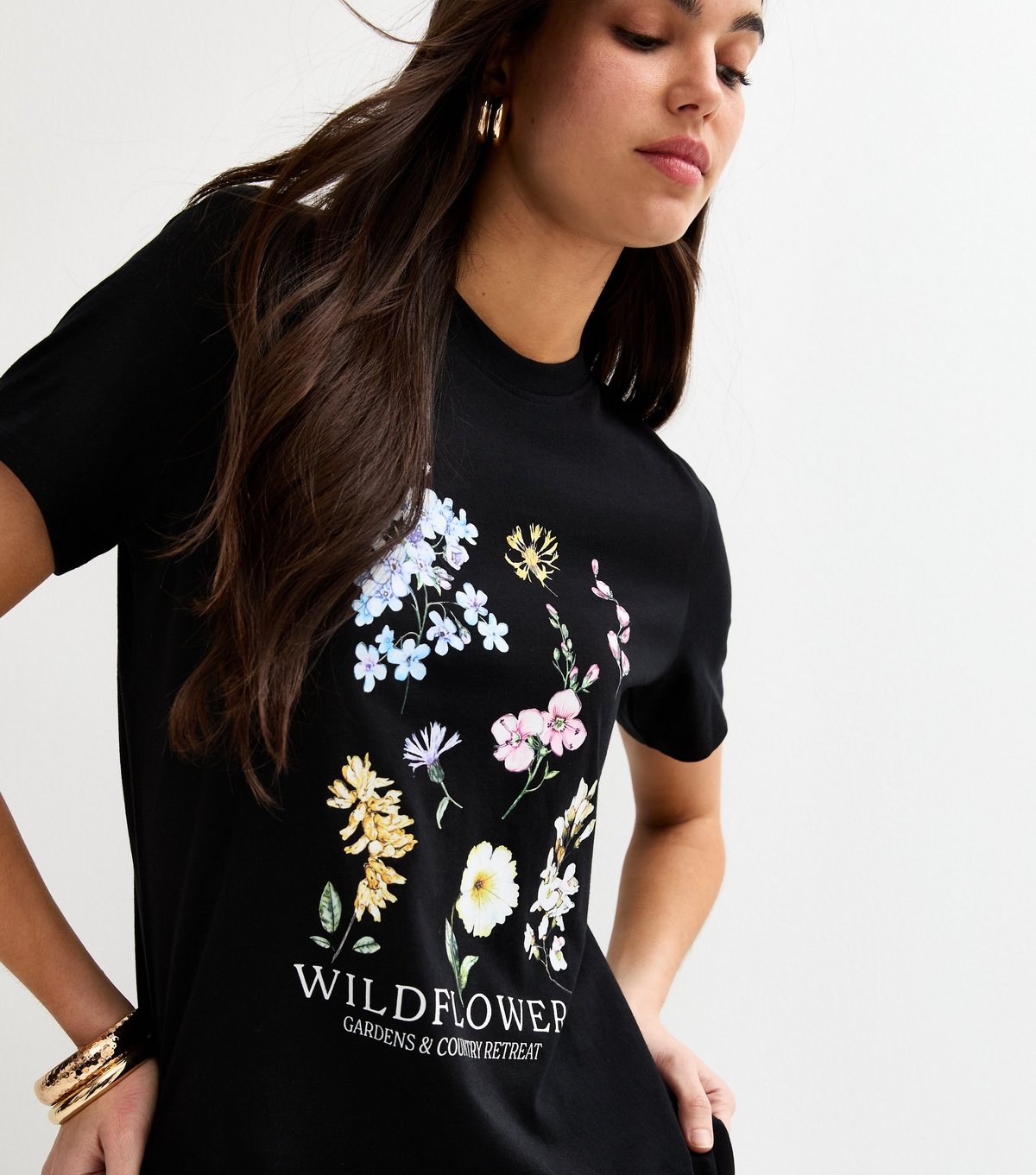 New Look Women's Black Cotton Wildflower Print T-Shirt New Look - 2