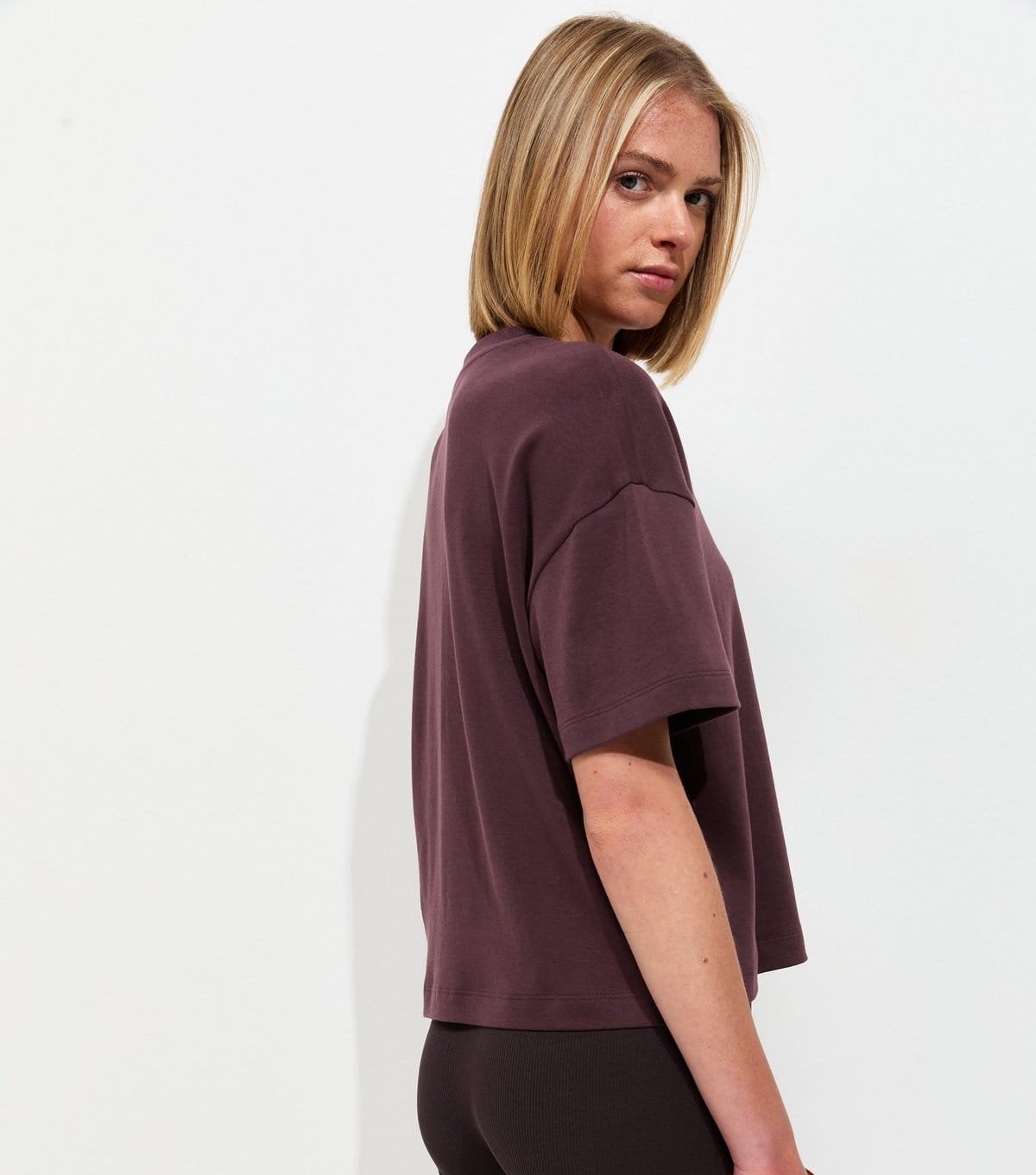 New Look Women's Premium Dark Brown Heavyweight Cotton Boxy Fit T-Shirt New Look - 4