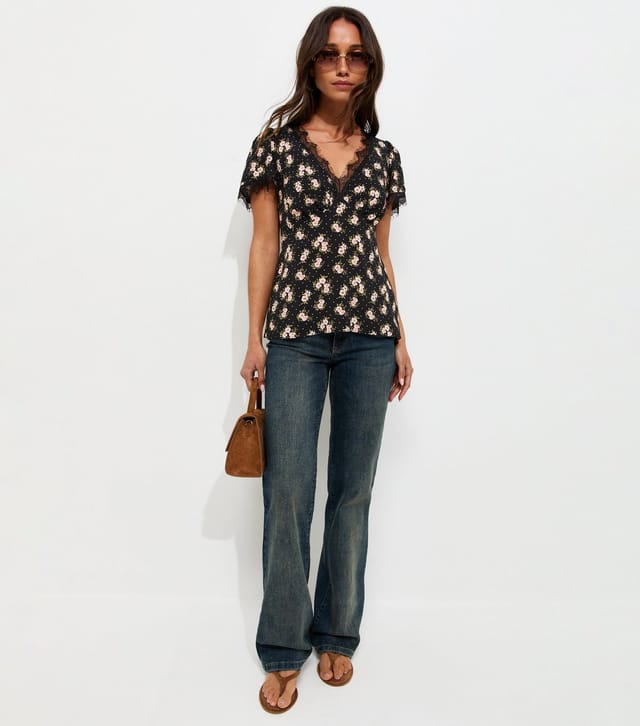 New Look Women's Black Ditsy Floral Lace Trim Tea Blouse New Look - 3