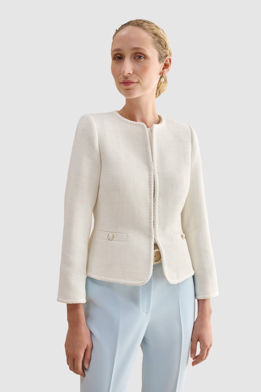 Hobbs London Hobbs London Women's Otillia Textured Jacket in Off-White - 4