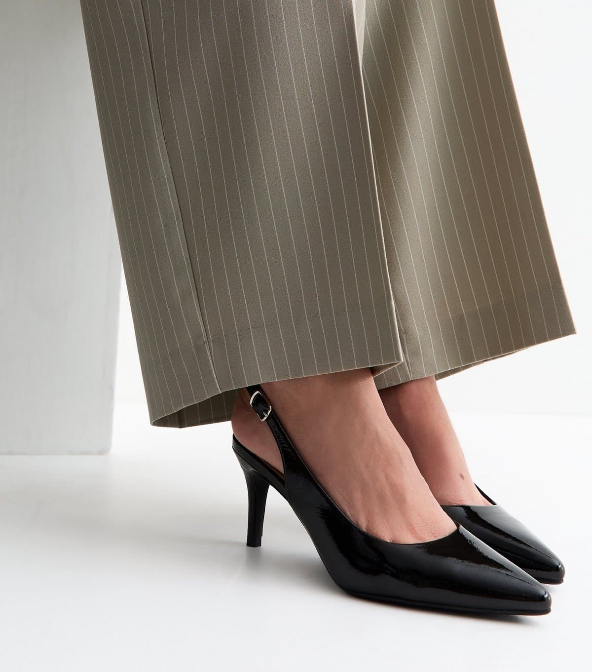 New Look Women's Black Patent Faux Leather Pointed Toe Slingback Pumps Vegan New Look