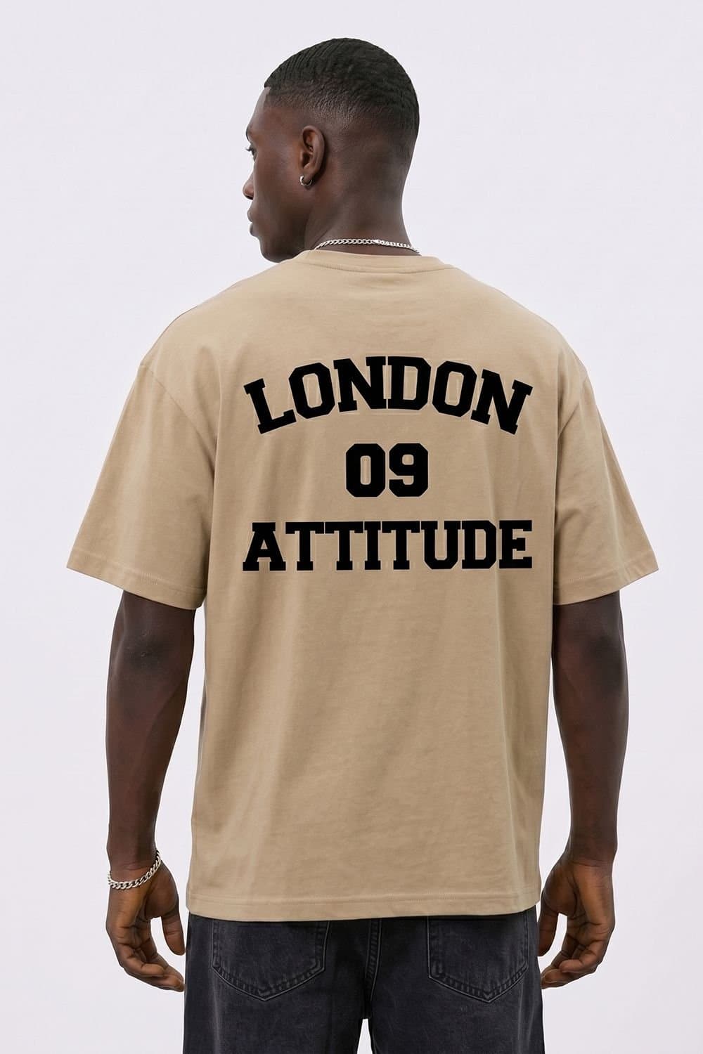 LONDON ATTITUDE LONDON ATTITUDE Men's Oversized Heavyweight T-Shirt with Varsity Back Graphic in Light Sand