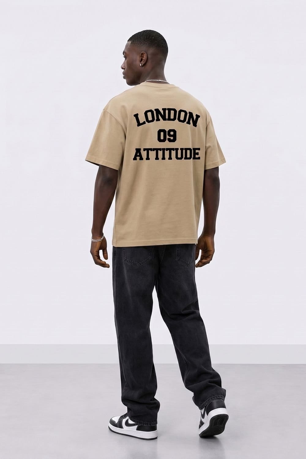 LONDON ATTITUDE LONDON ATTITUDE Men's Oversized Heavyweight T-Shirt with Varsity Back Graphic in Light Sand - 4