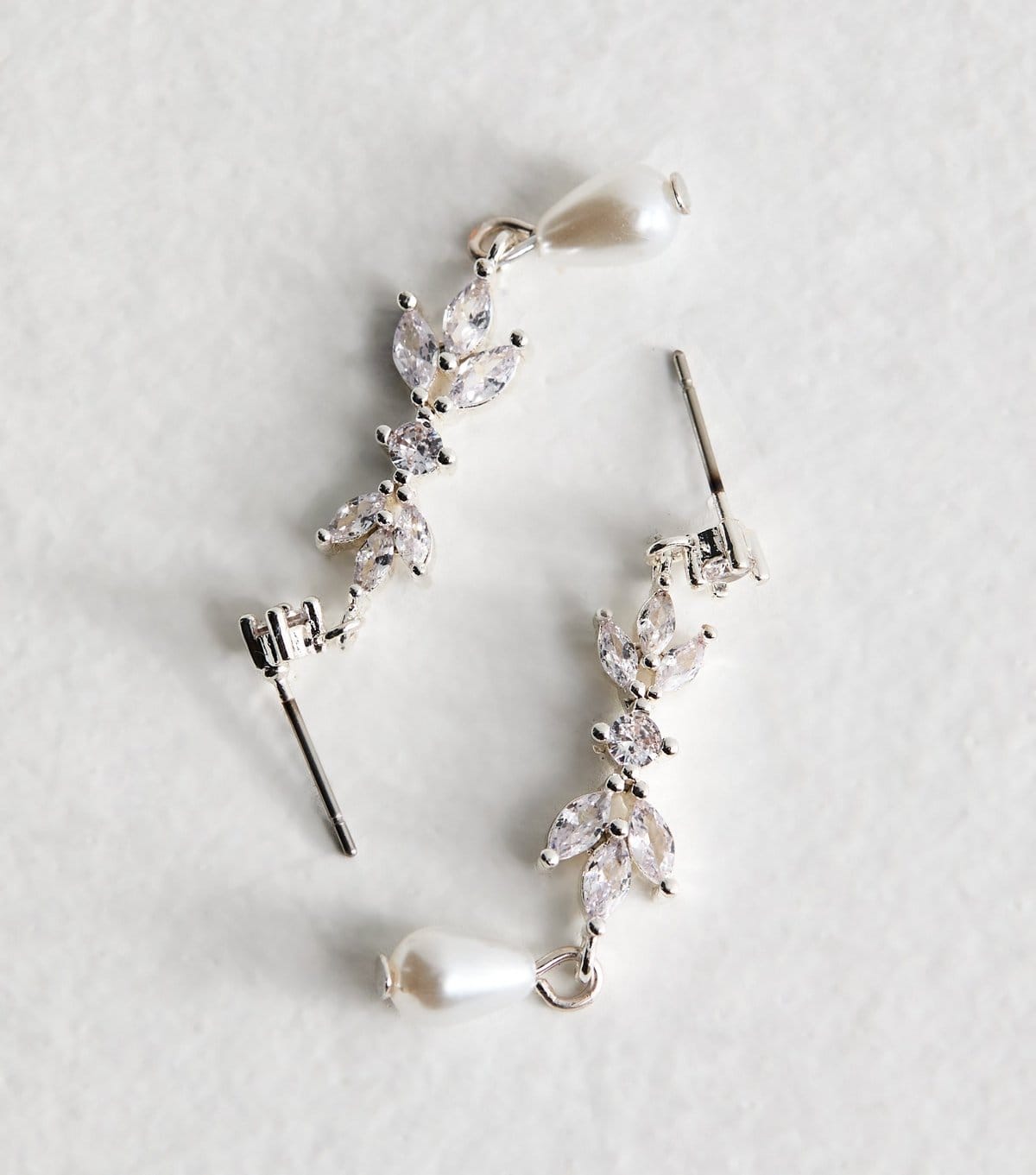 New Look Silver Tone Cubic Zirconia Leaf Tassel Faux Pearl Drop Earrings New Look - 4