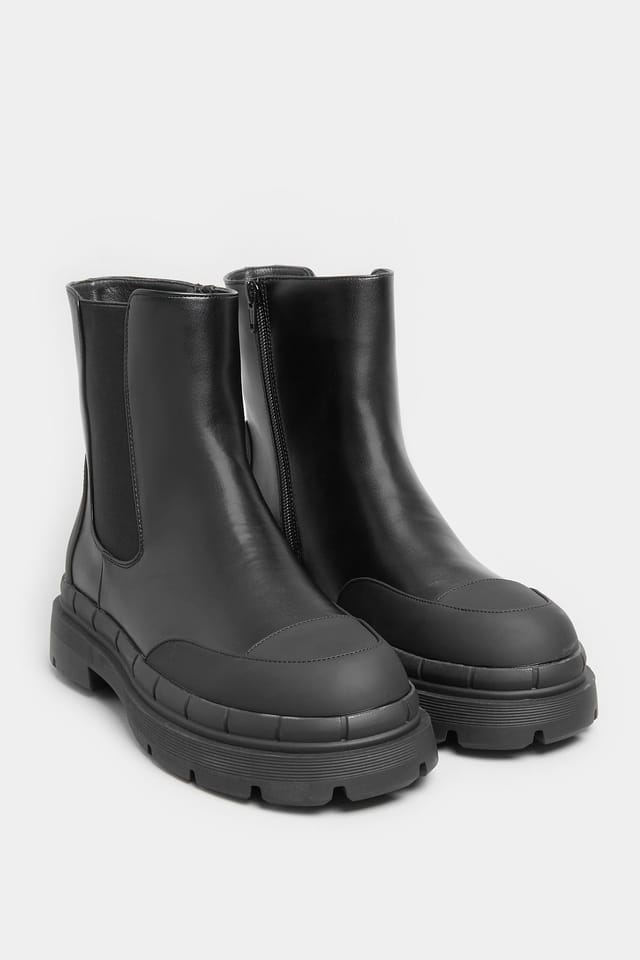 Yours Yours Women's Wide & Extra Wide Chunky High Chelsea Boots in Black - 2