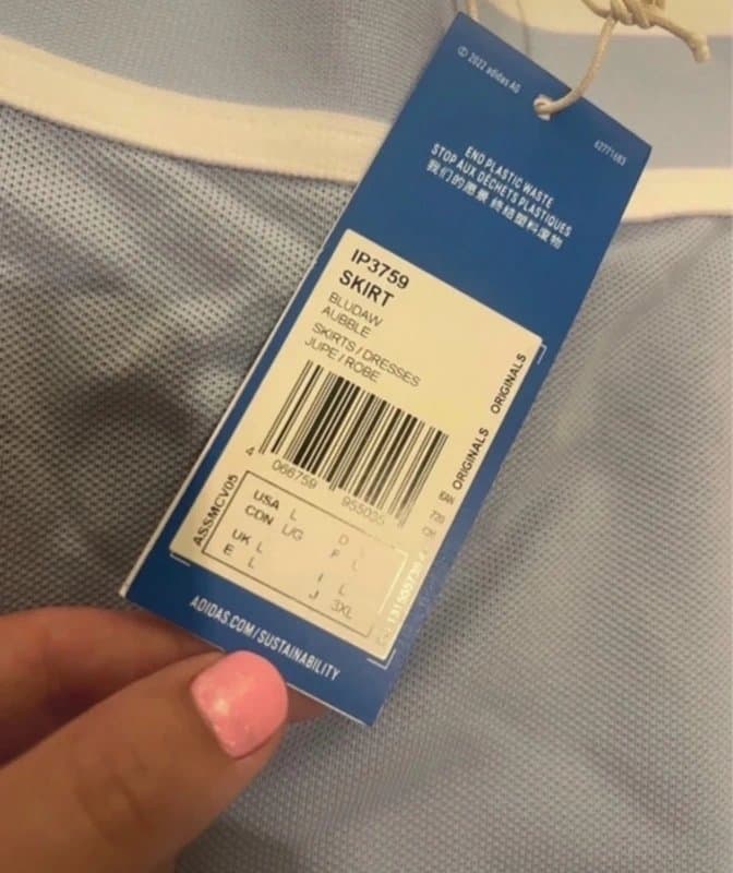 adidas Originals Cute Adidas Originals pleated skirt in blue - floral logo