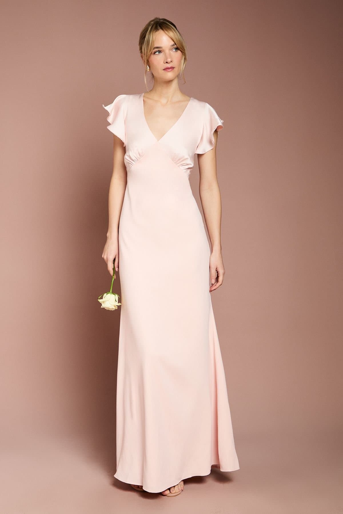 Coast Coast Women's Honoured V Neck Angel Short Sleeve Satin Maxi Bridesmaid Dress in Blush