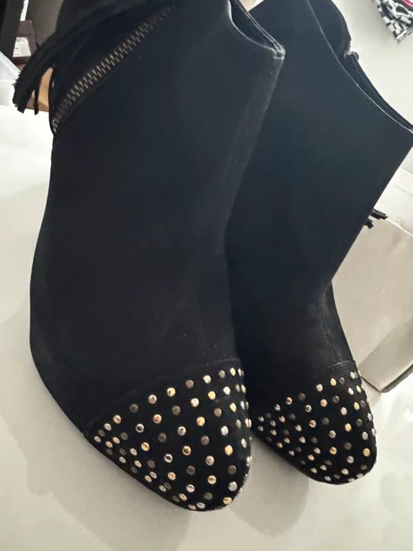 Topshop Topshop Black Suede Studded Shoe-Boots