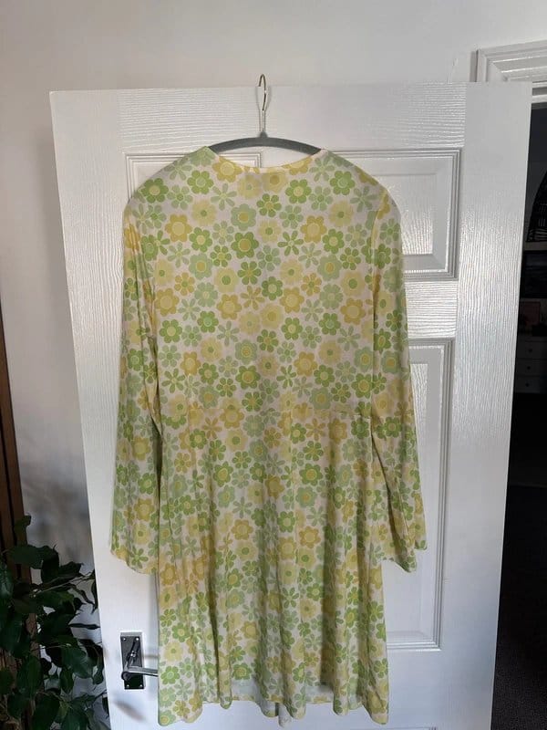 New Look Curves Yellow & Green Floral Maxi Dress