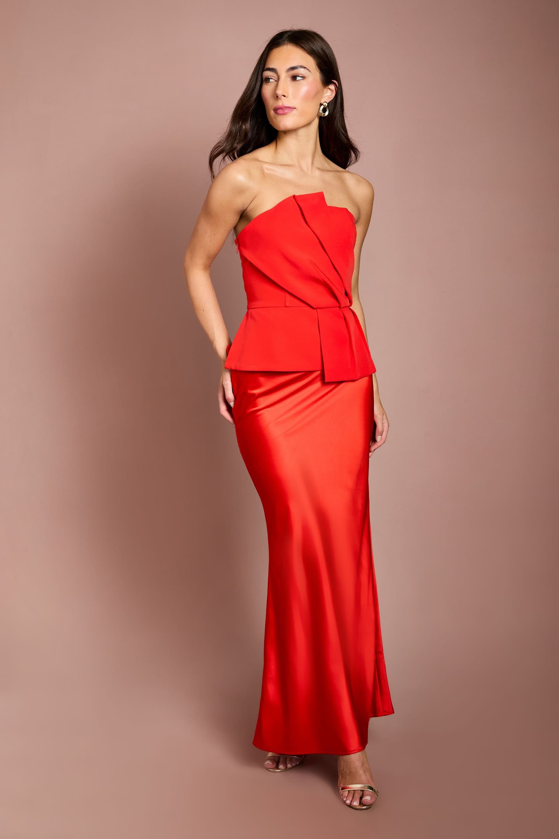 Coast Coast Women's Bandeau Crepe Satin Maxi Dress in Flame Red