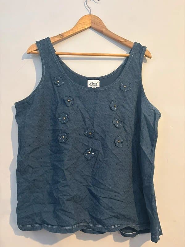 Next Next embroidered cami 3d flower top - size 22