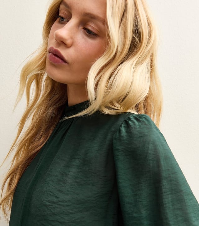 New Look Women's Dark Green Gathered High Neck Long Sleeve Top New Look - 2