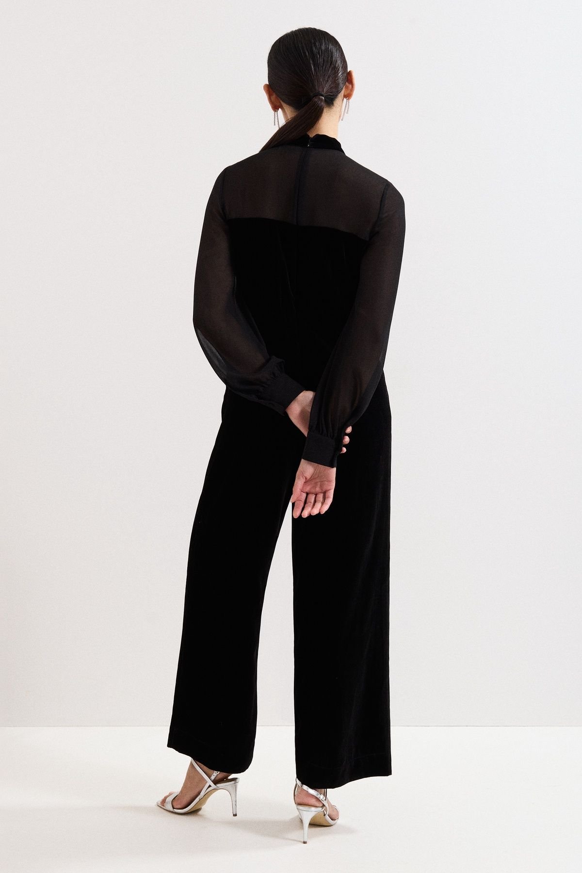 Phase Eight Phase Eight Women's Magie Velvet Tie Neck Jumpsuit in Black - 4