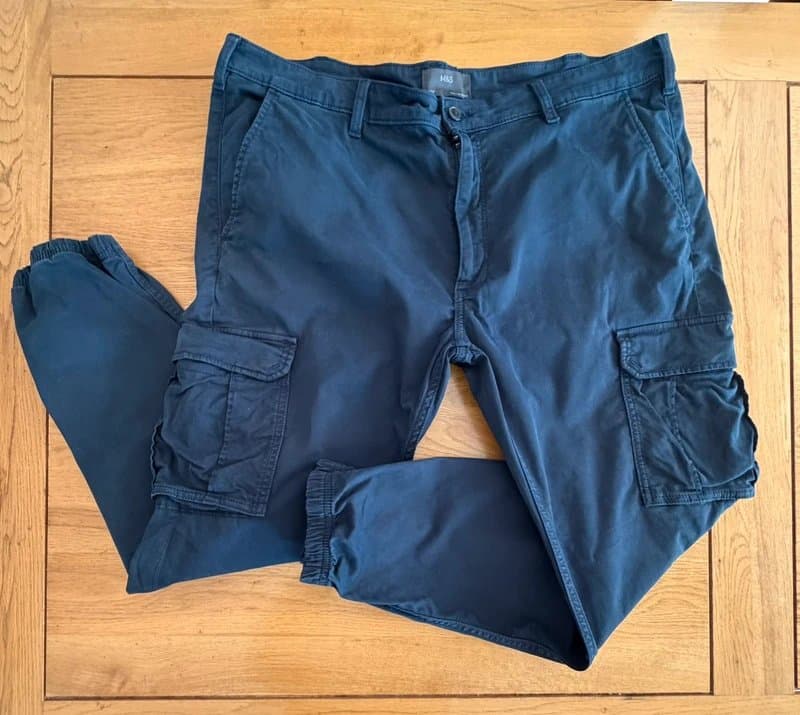Marks & Spencer Cotton cuffed Navy cargos W40” L29”