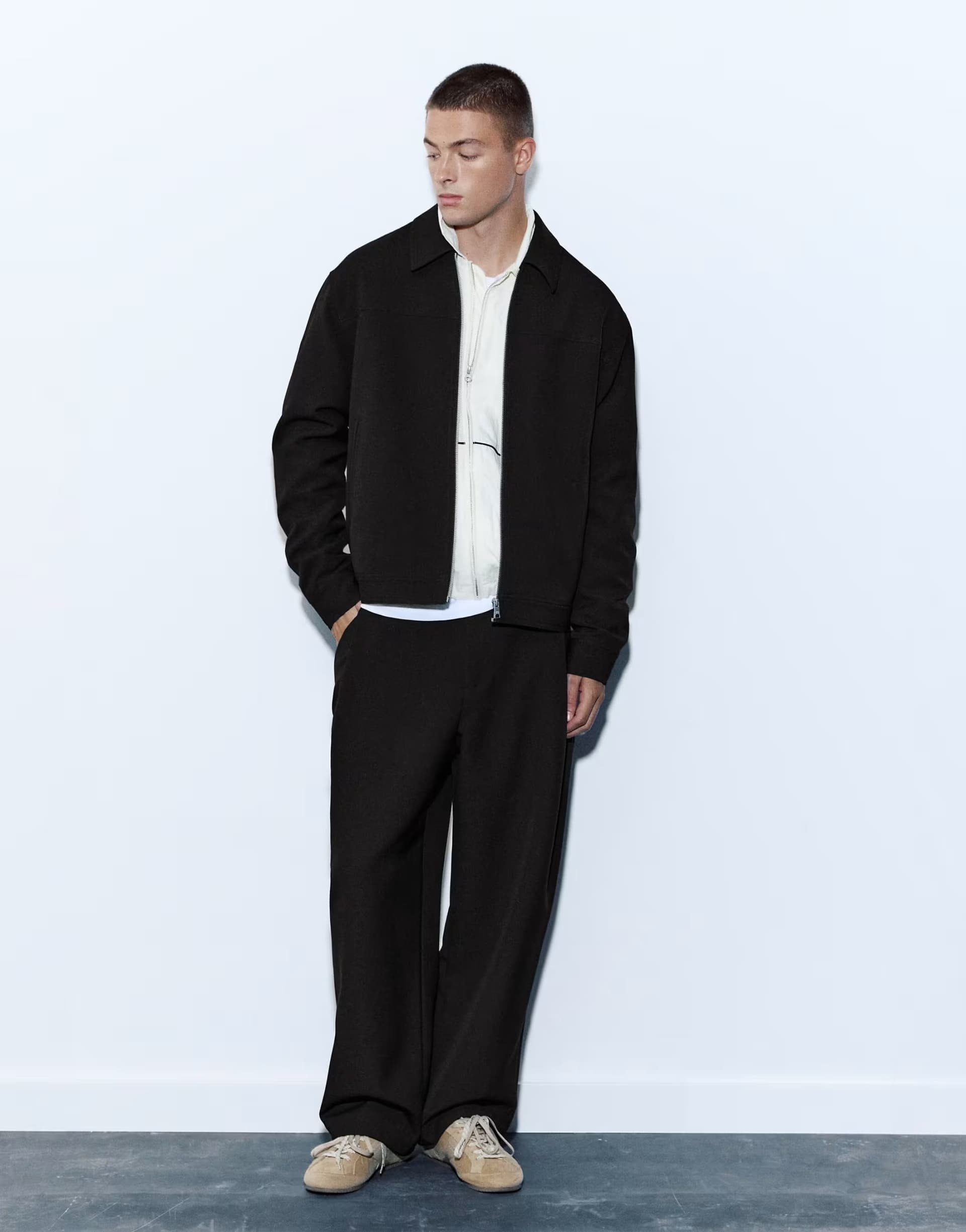 ASOS Pull&Bear Straight tailored fit trousers in black