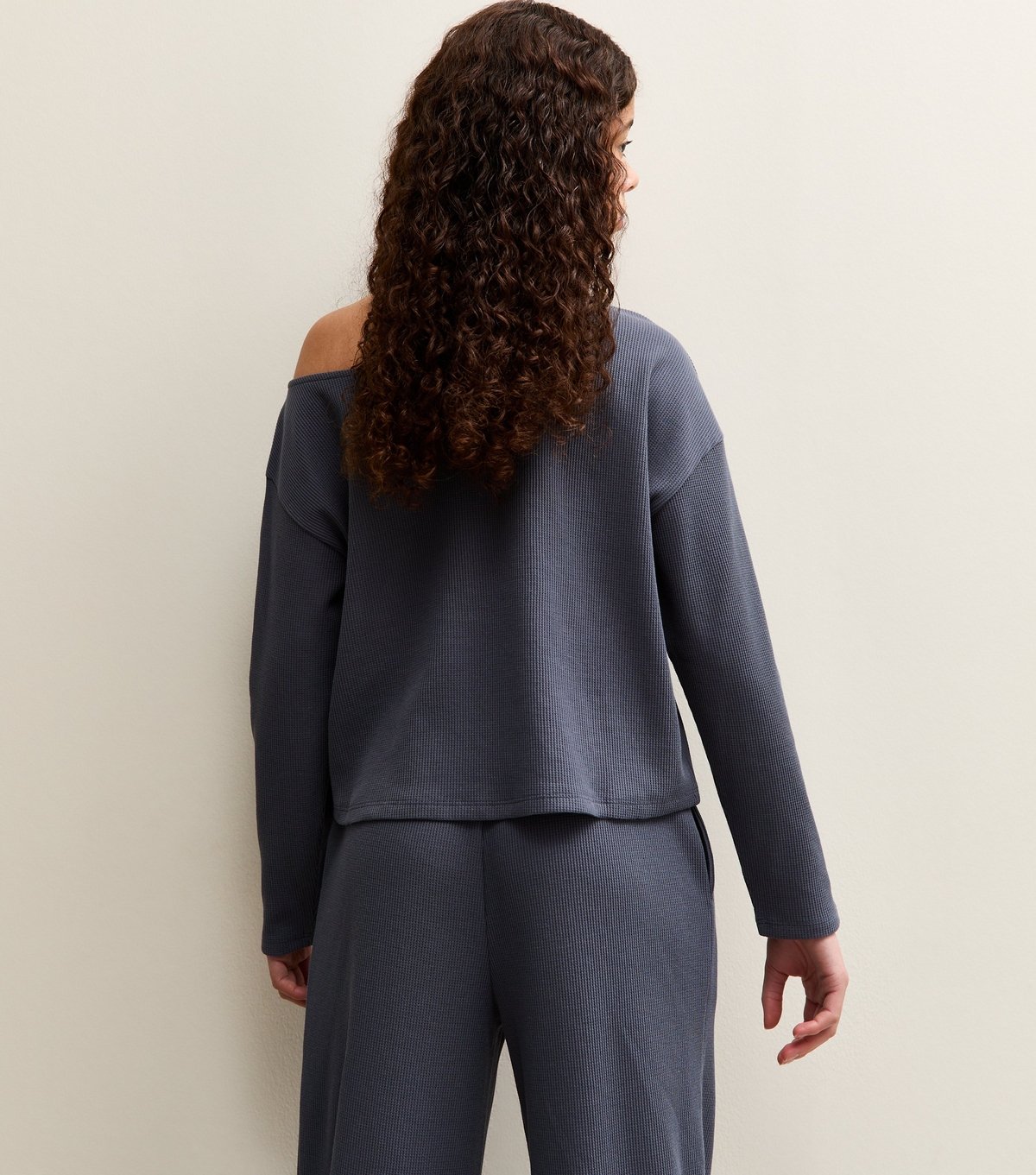 New Look Girls' Blue Waffle Off Shoulder Sweatshirt New Look - 4