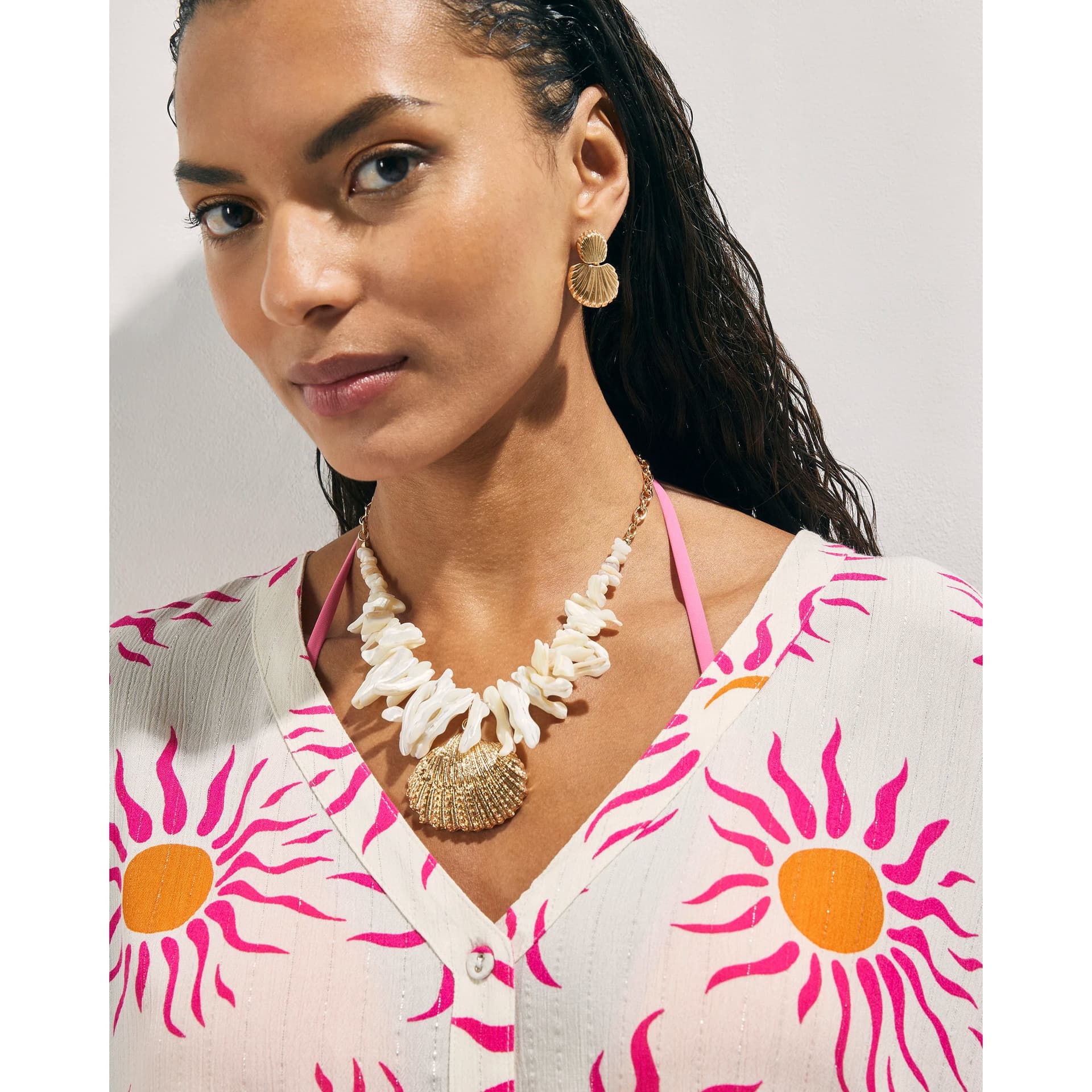 River Island River Island Womens White Shell And Shard Necklace