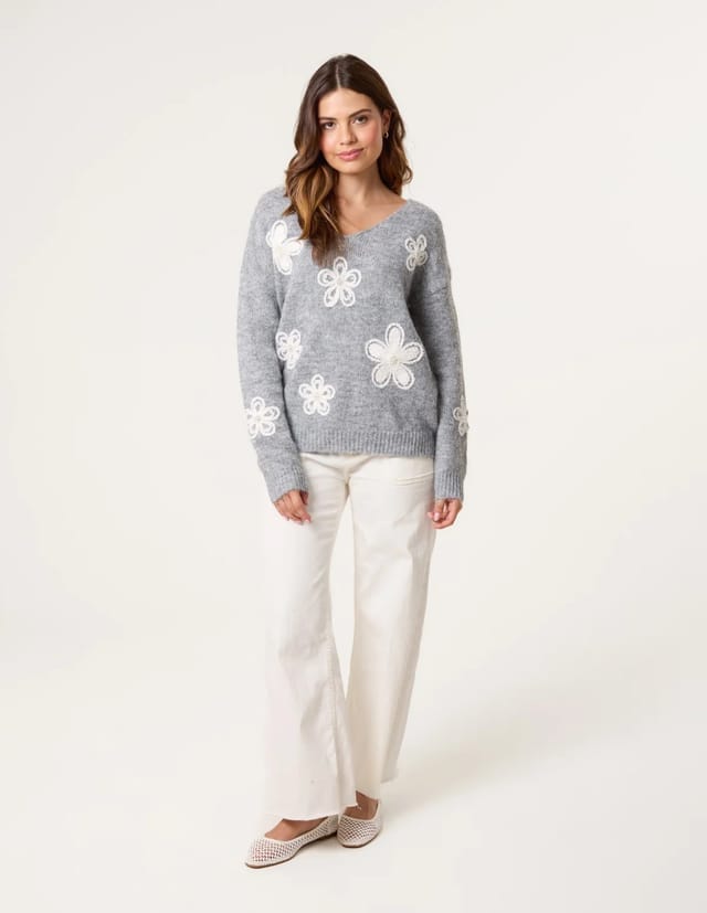 Blue Vanilla V Neck Flower And Pearl Jumper - 2