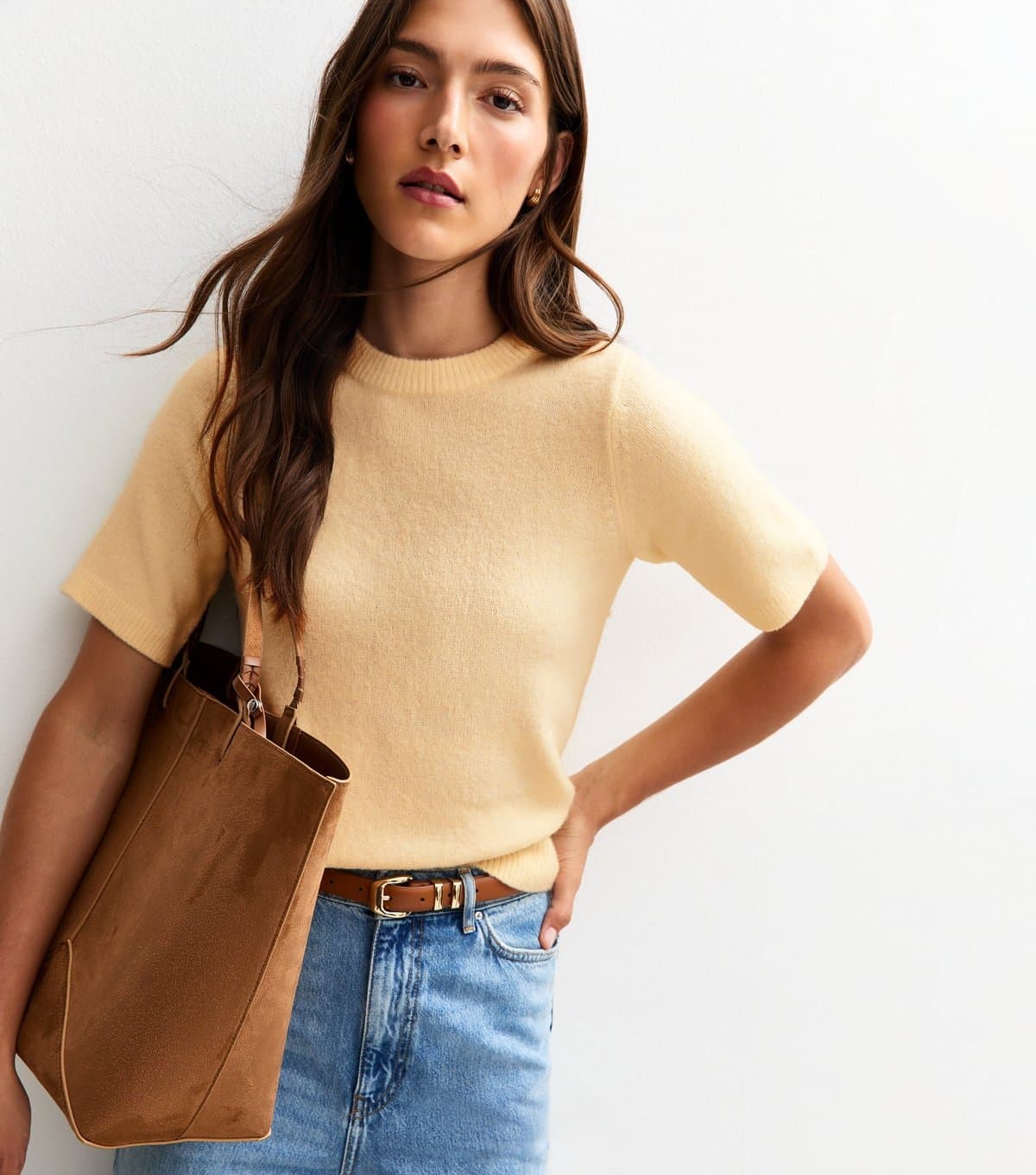 New Look Women's Light Yellow Short Sleeve Midweight Knit T-Shirt New Look