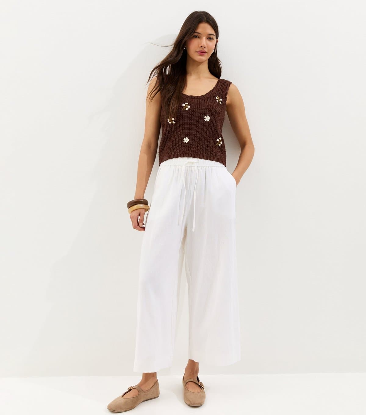 New Look Women's White Linen Blend Crop Trousers New Look