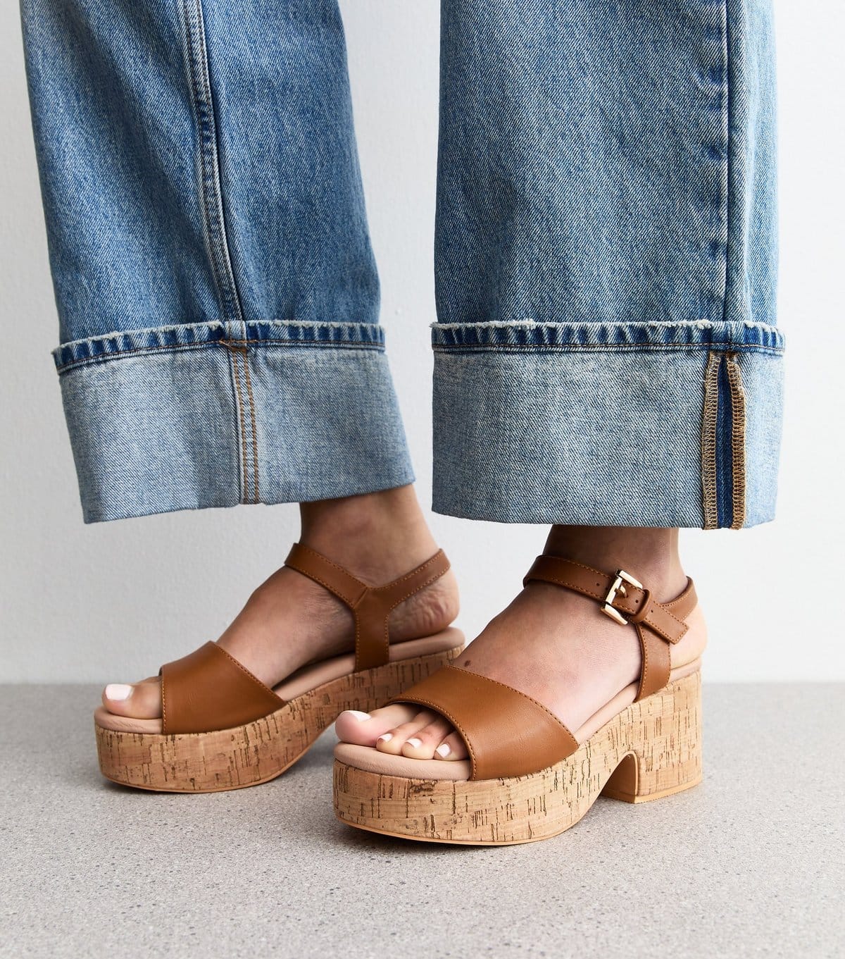New Look Women's Wide Fit Tan Brown Raffia Platform Sole Sandals Vegan New Look - 1