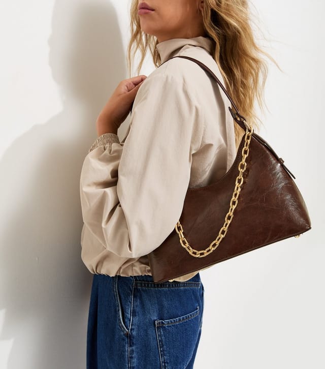 New Look Dark Brown Patent Faux Leather Chain Strap Shoulder Bag New Look - 2