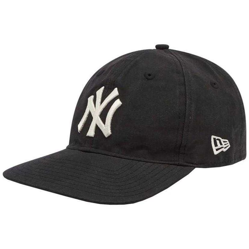 new era New Era Women's 9Fifty New York Yankees Stretch Baseball Cap in Black - 1