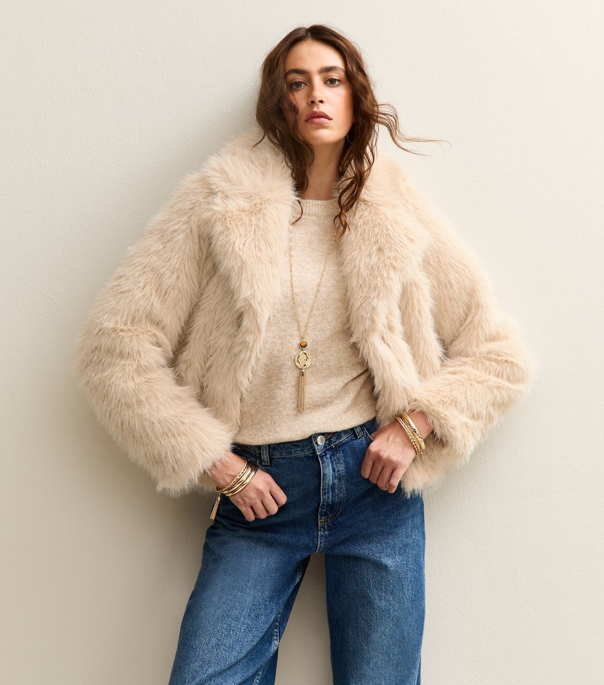 New Look Women's Cream Faux Fur Coat New Look - 2