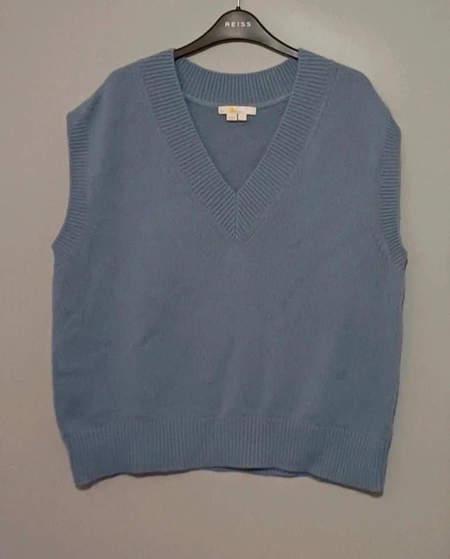 Boden Boden Powder Blue V-Neck 100% Cashmere Waistcoat - size L (16/18)