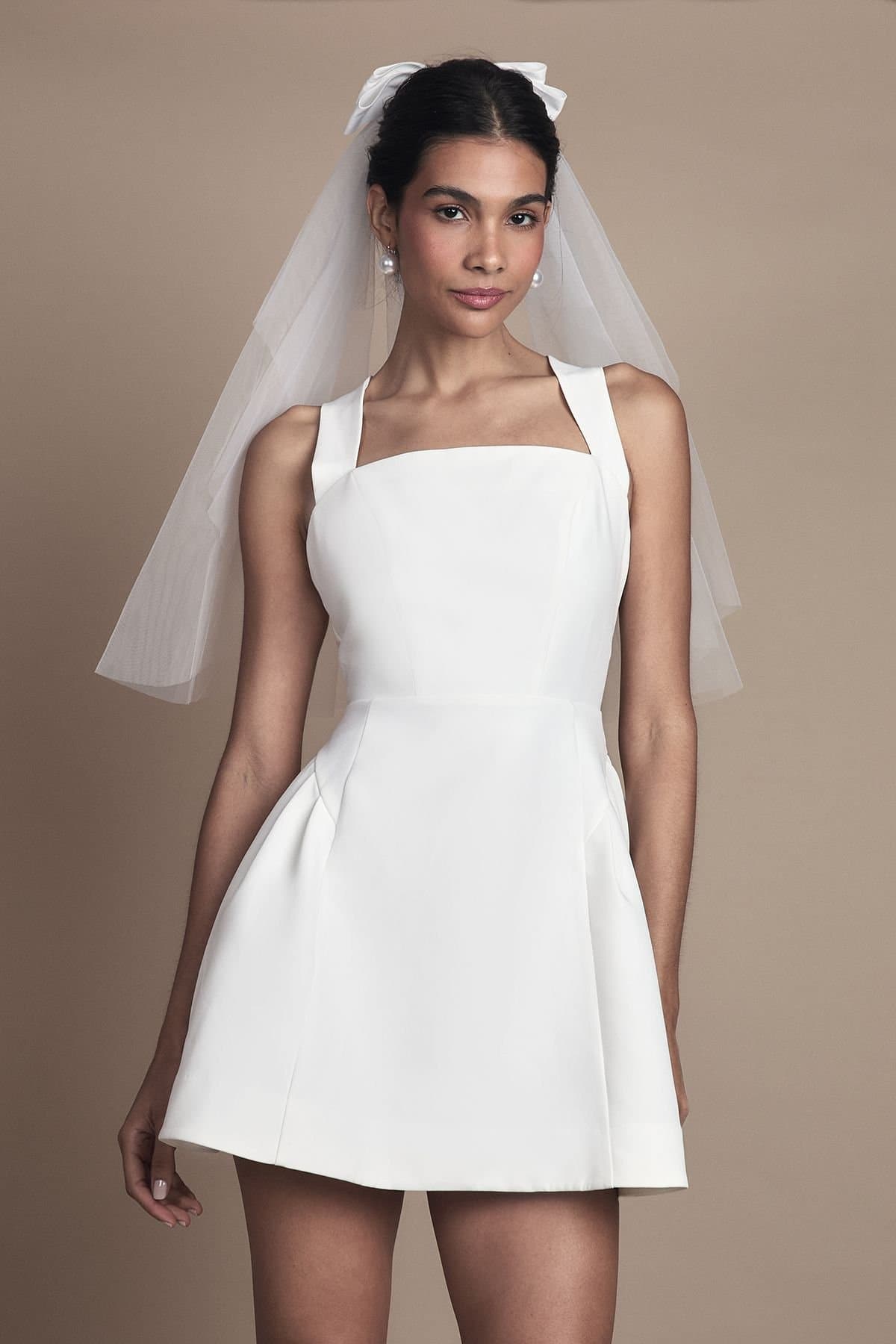 Coast Coast Women's Petite Bow Back Structured Crepe Bridal Mini Dress in Ivory