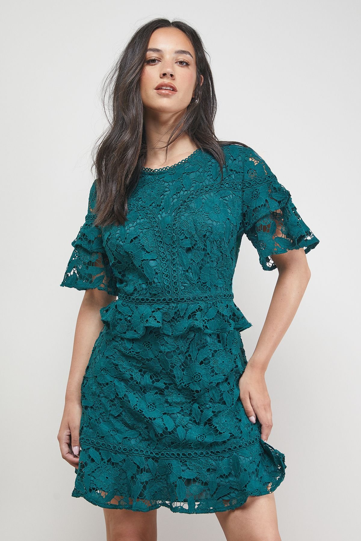 Oasis Oasis Women's Lace Trim Detail Frill Sleeve Mini Dress in Green - 2