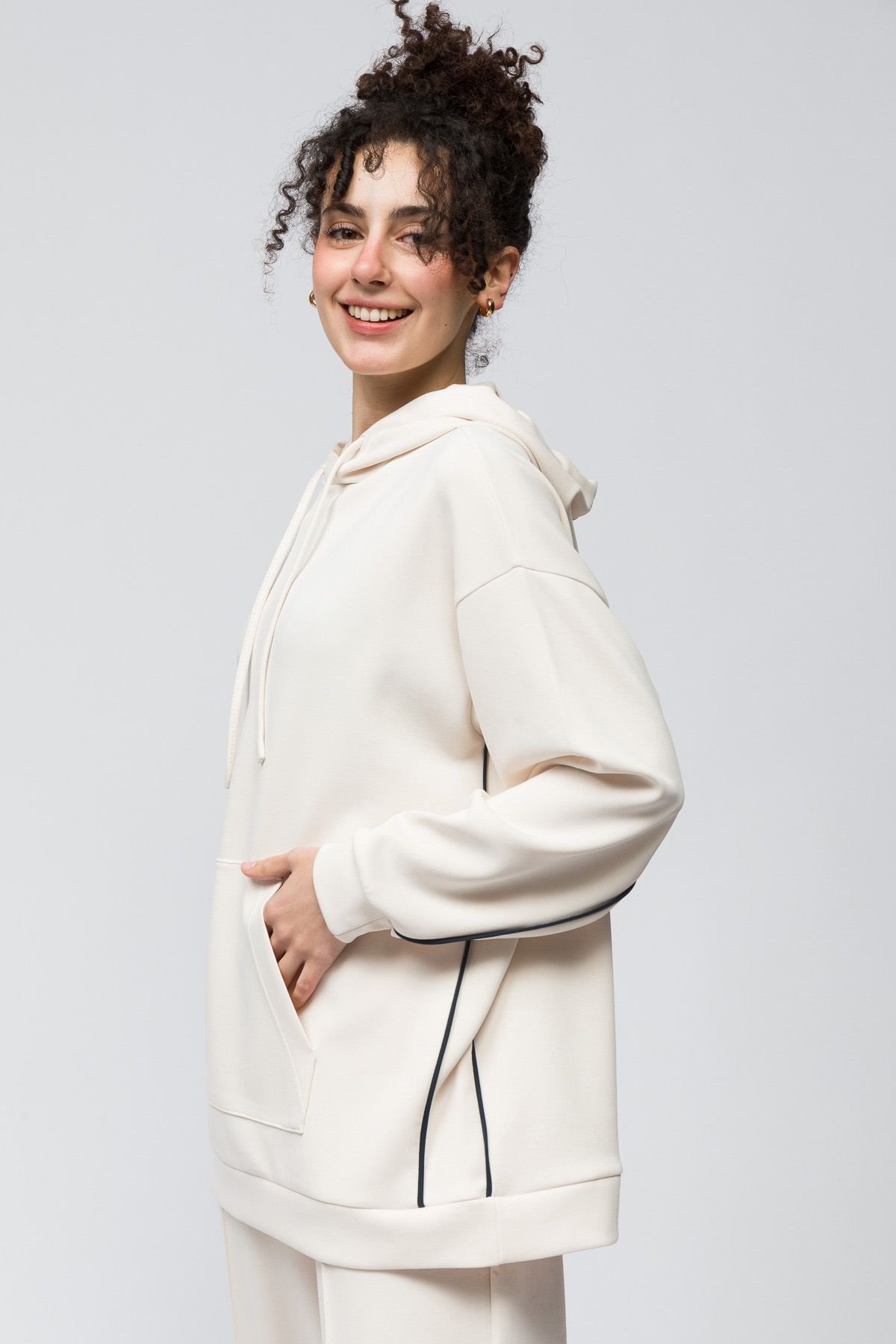 Dexia Dexia Women's Hooded Modal Blend Sweatshirt with Pocket Ecru - 3