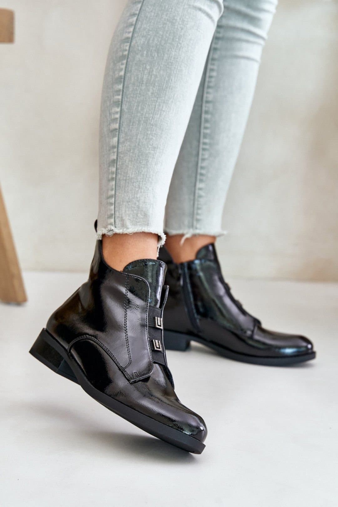 Love Lace Love Lace Women's Flat Heel Zip Up Insulated Boots with Rounded Toe Caps Elastics in Black