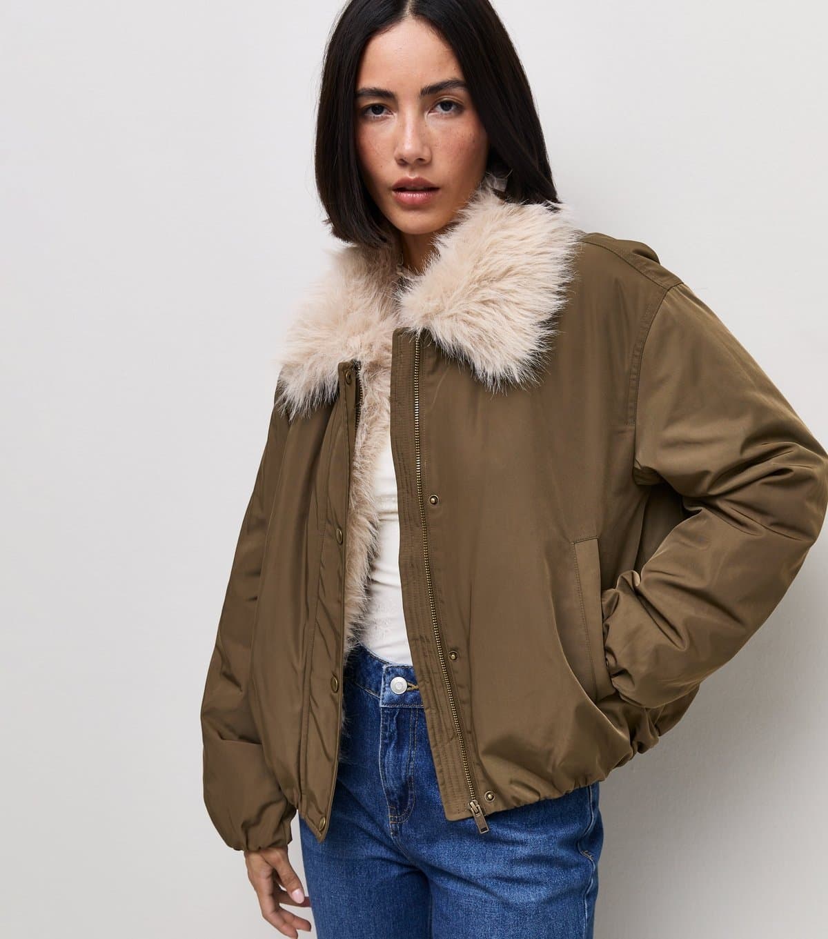 New Look Women's Dark Khaki Faux Fur Collar Bomber Jacket New Look