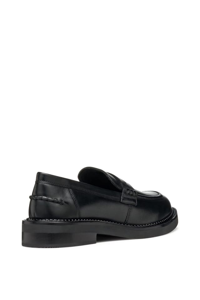 Geox Geox Women's D Serilda E Moccasins in Black - 2
