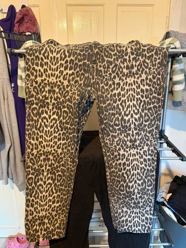 New Look Leopard print jeans