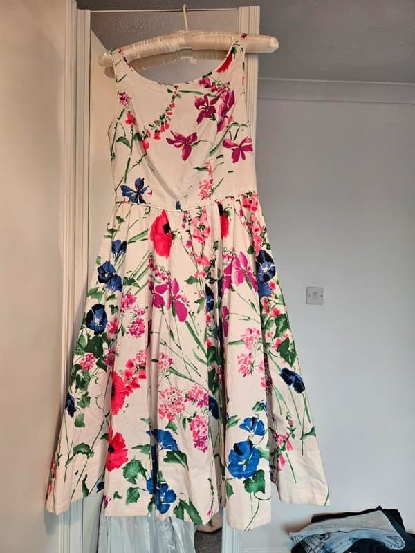 Monsoon Monsoon floral swing dress. 8