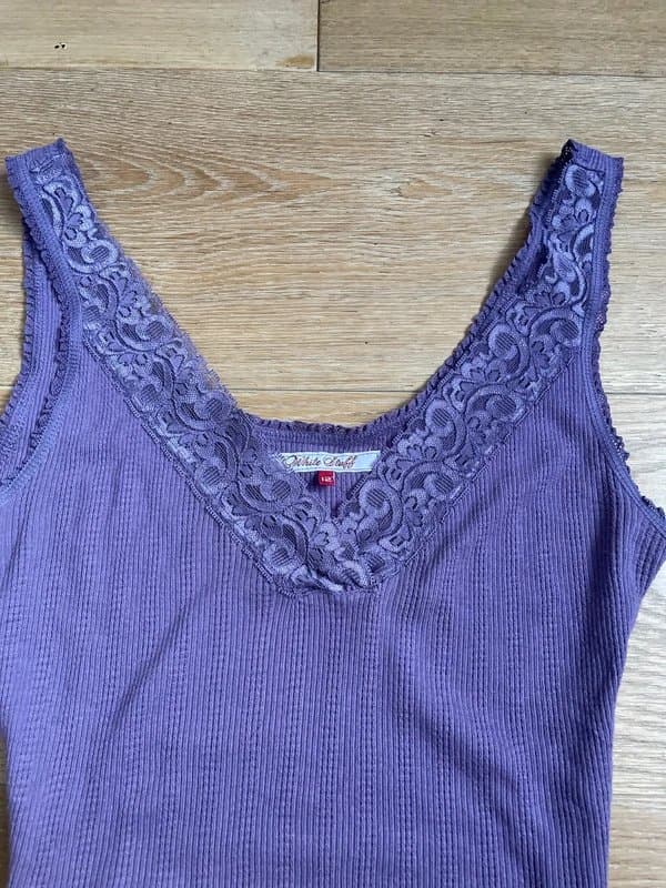 White Stuff y2k 2000s vintage lace cami purple ribbed whimsy abercrombie fairy hollister