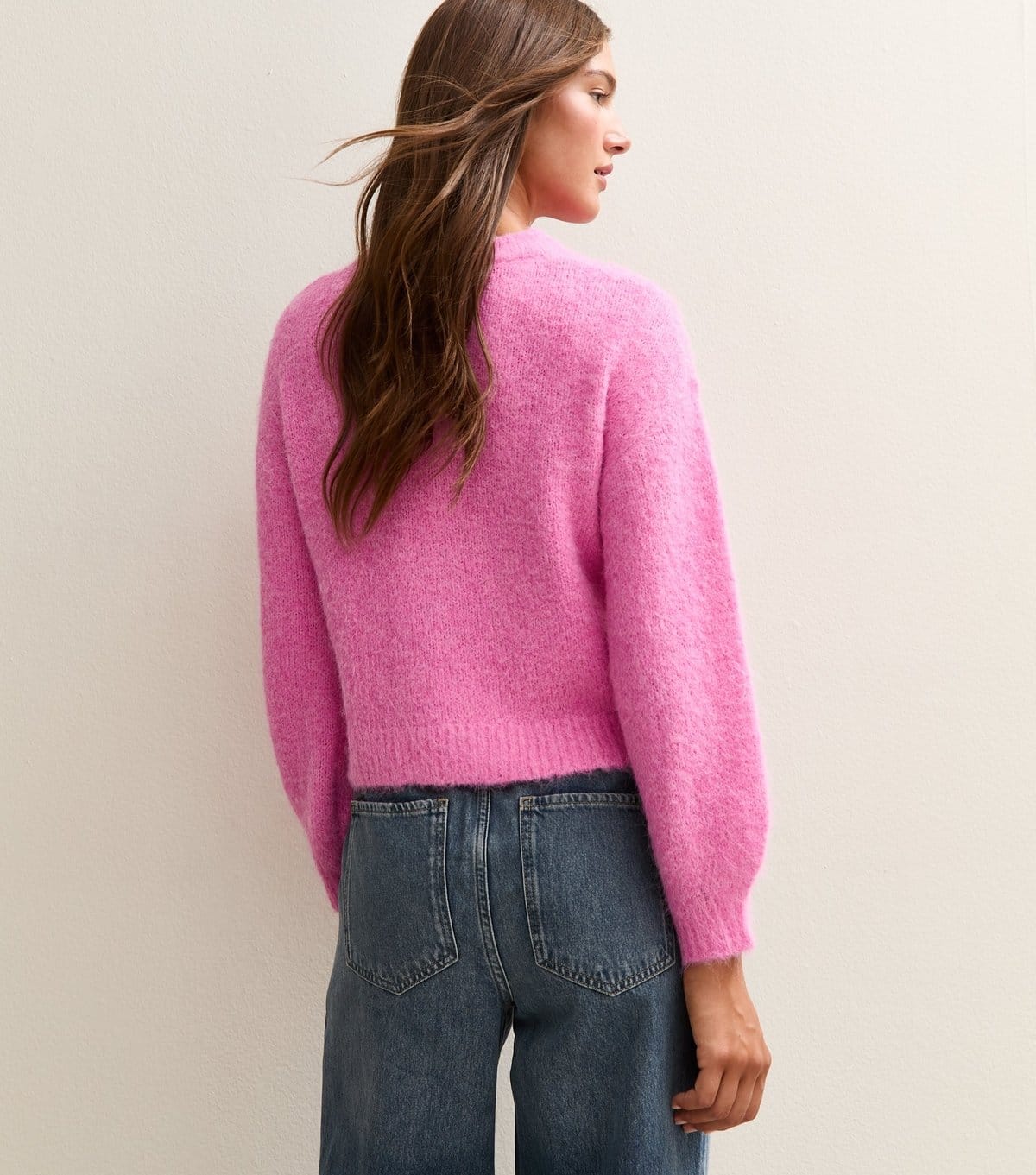 Sunshine Soul Women's Pink Crew Neck Cropped Jumper Sunshine Soul New Look - 4